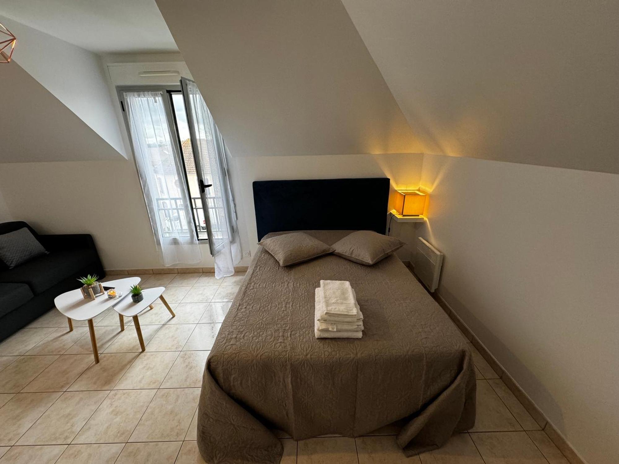 Le Studio Du 72 Apartment Bussy-Saint-Georges Luaran gambar