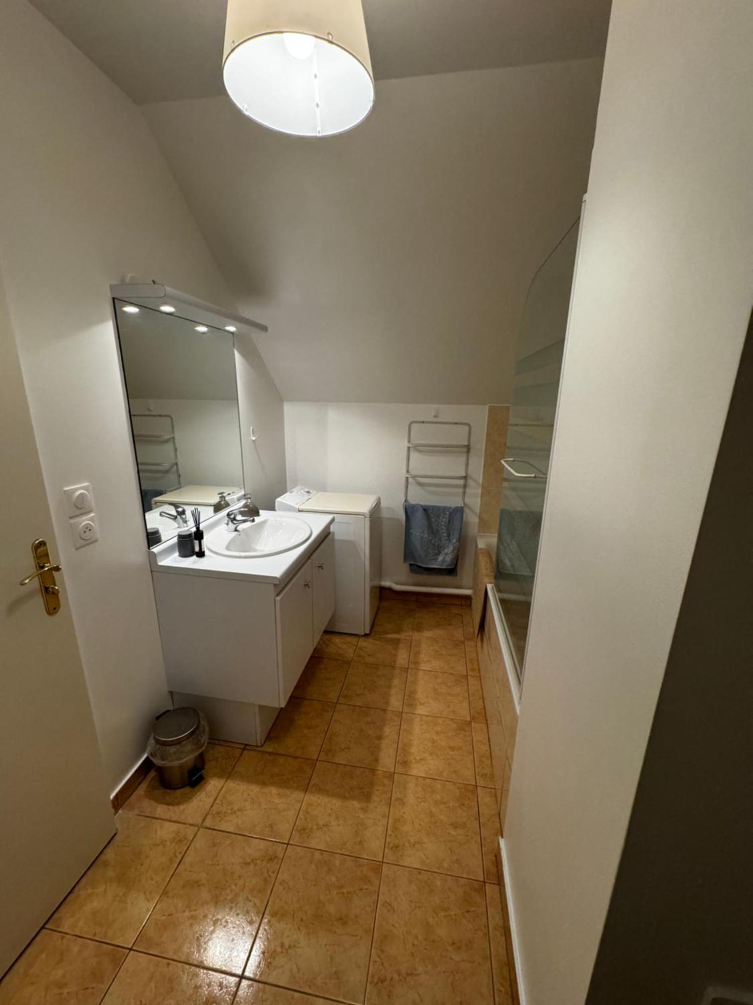 Le Studio Du 72 Apartment Bussy-Saint-Georges Luaran gambar