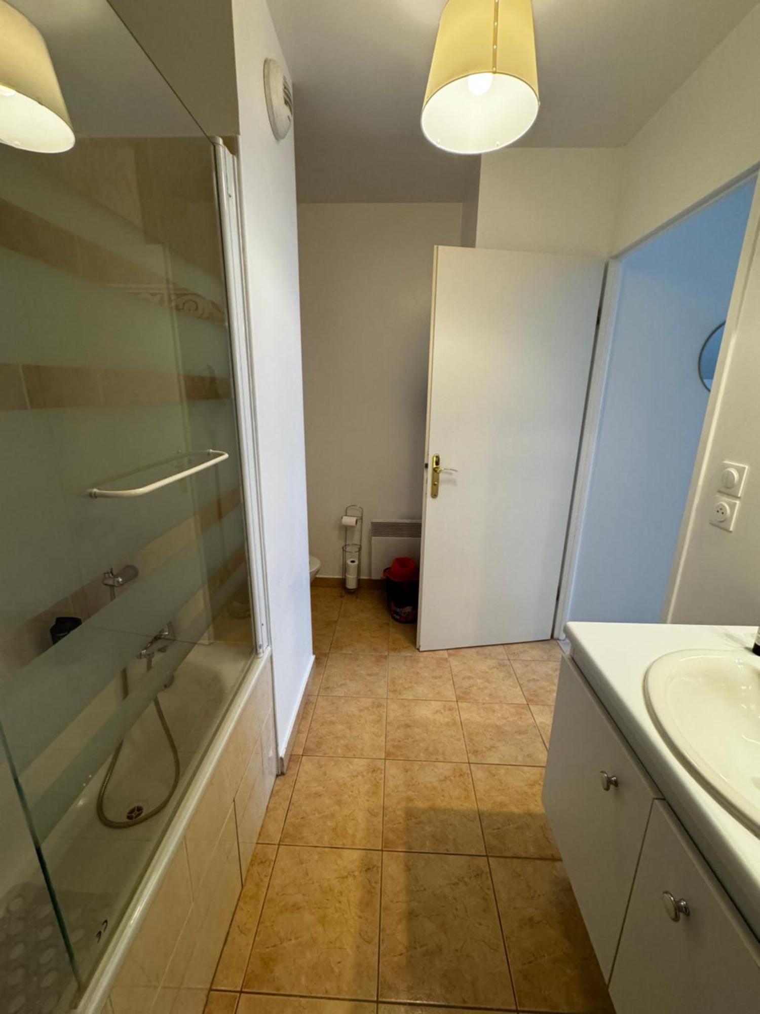 Le Studio Du 72 Apartment Bussy-Saint-Georges Luaran gambar